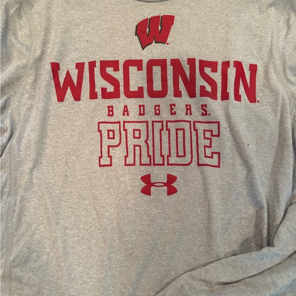 Men’s university of Wisconsin long sleeve t - Picture 2 of 3
